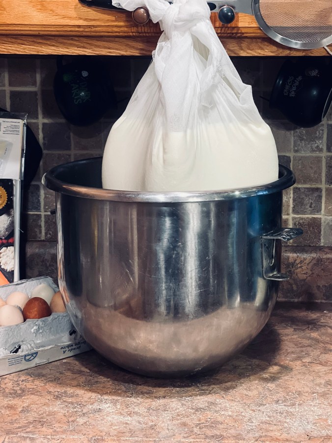 Straining yogurt